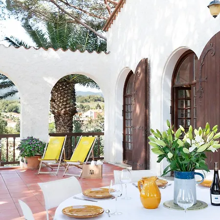 Semesterbostad Maison Alta Mar - 7 & Jacuzzi *